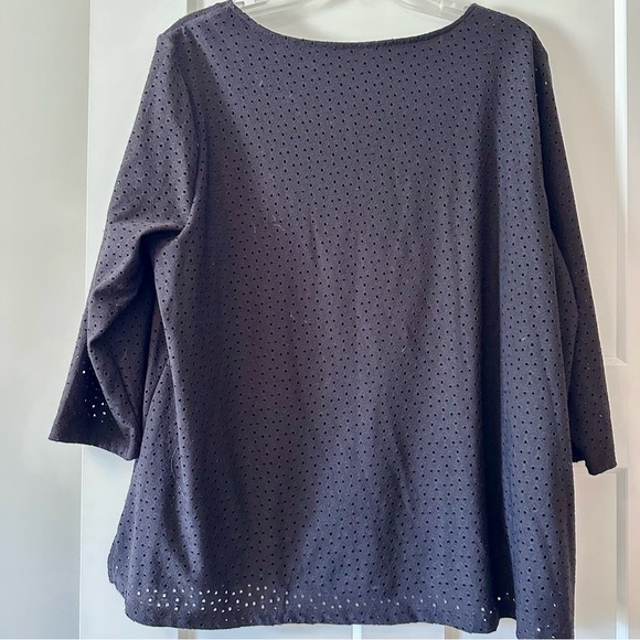 1X black eyelet Kim Rogers top - Picture 4 of 6